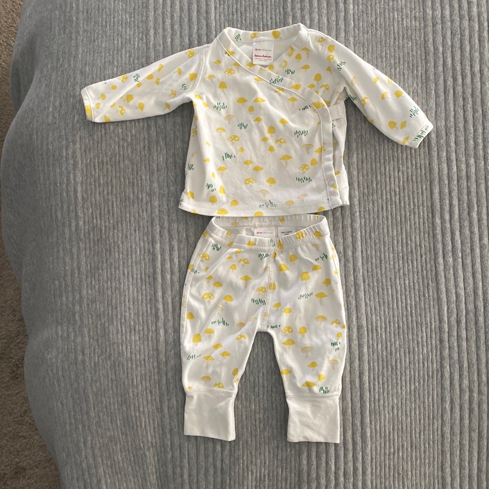 Hanna Andersson infant pajamas